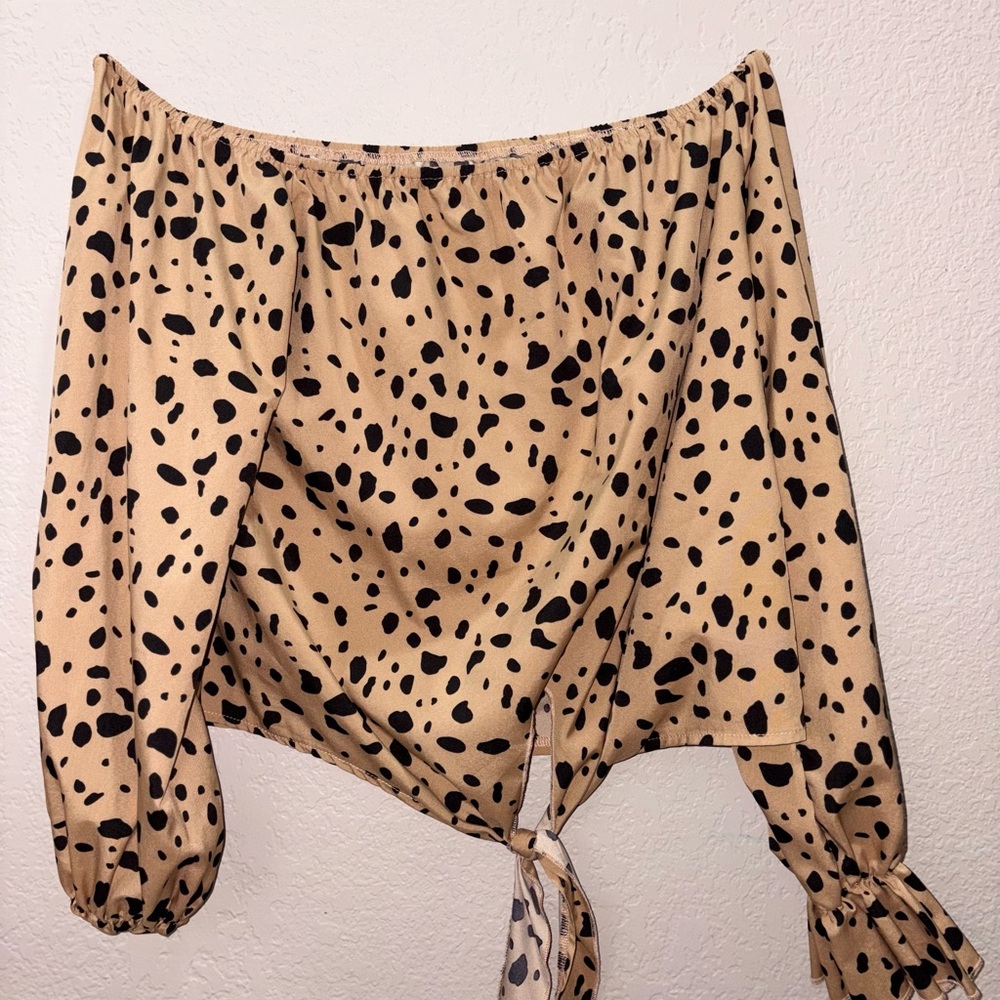 SHEIN Tan and Black Spotted Off-Shoulder Blouse